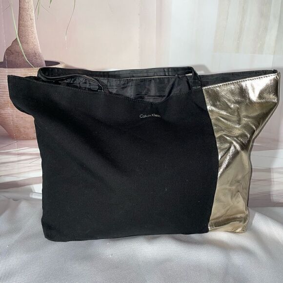 Calvin  Klein Tote - Picture 1 of 8